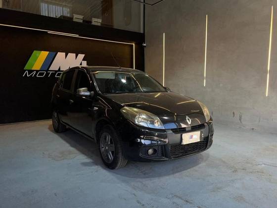RENAULT SANDERO 1.0 EXPRESSION 16V FLEX 4P MANUAL RENAULT SANDERO 1.0 EXPRESSION 16V FLEX 4P MANUAL